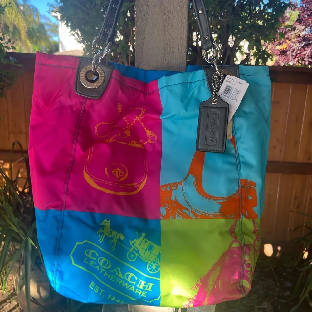 Vintage & Rare Coach Madison Multicolor Nylon Four Square Summer Beach Tote bag - Picture 1 of 10